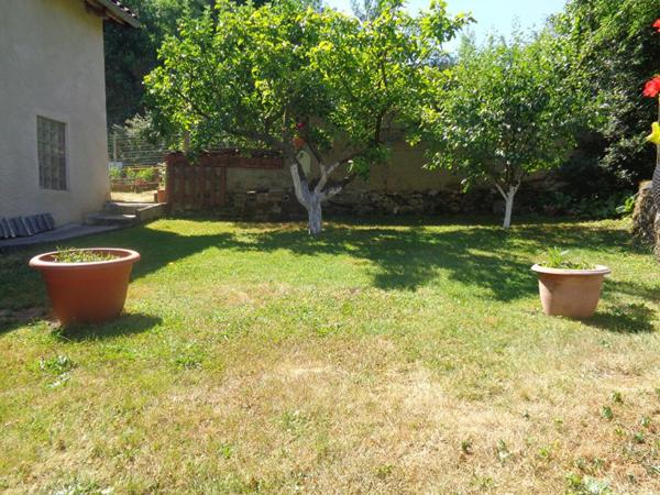 Beurieres (63), maison de 107 m2, 3 chambres sur 419 m2 de terrain