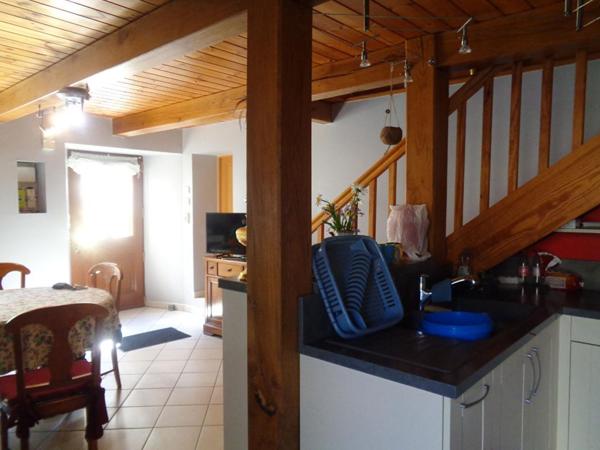 Beurieres (63), maison de 107 m2, 3 chambres sur 419 m2 de terrain