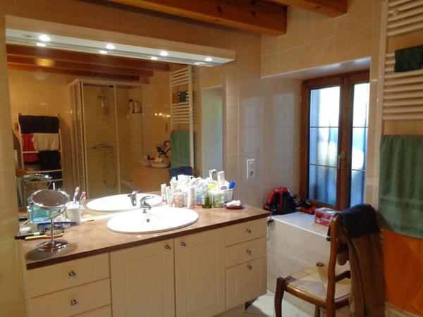 Beurieres (63), maison de 107 m2, 3 chambres sur 419 m2 de terrain