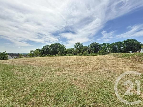 Terrain à vendre  2094 m 2   YZEURE  - 03
