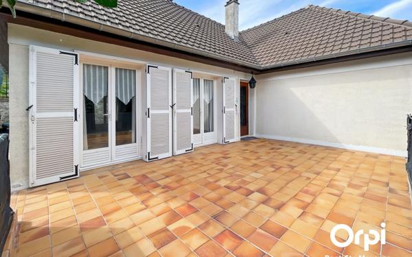 Maison à vendre    5 pièces • 112 m2 Pont-Sainte-Maxence