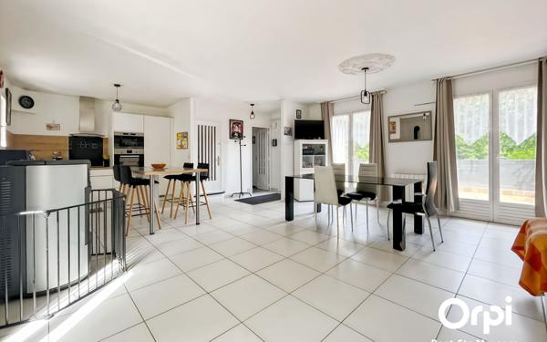 Maison à vendre    5 pièces • 112 m2 Pont-Sainte-Maxence