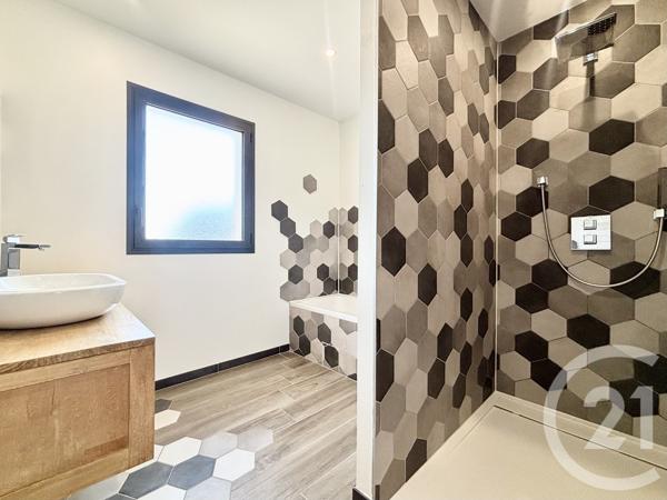 Maison à vendre  7 pièces - 287,67 m 2   LIMOGES  - 87