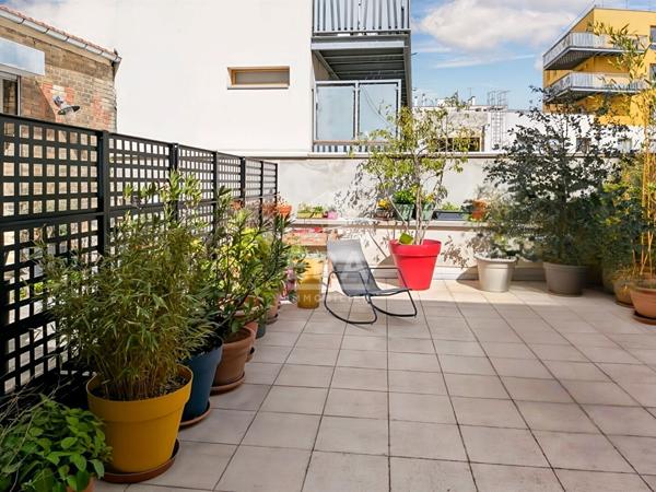 Charmant triplex lumineux "esprit maison" avec terrasse et garage XXL ? Mairie de Montreuil