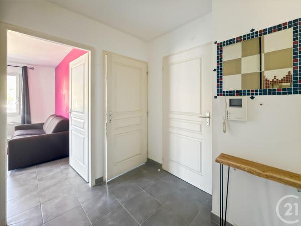 Appartement T2 à vendre  2 pièces - 41,36 m2 L ILE ROUSSE - 202