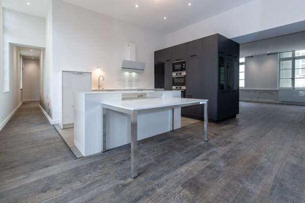 grand T3 hyper centre La Rochelle proche vieux port