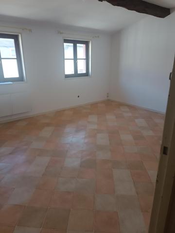 Appartement T2 -52m²- 2 -ème étage - Revel (31250)