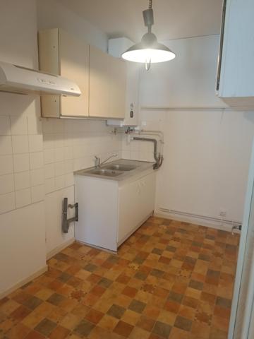 Appartement T2 -52m²- 2 -ème étage - Revel (31250)