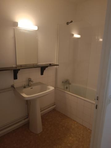 Appartement T2 -52m²- 2 -ème étage - Revel (31250)