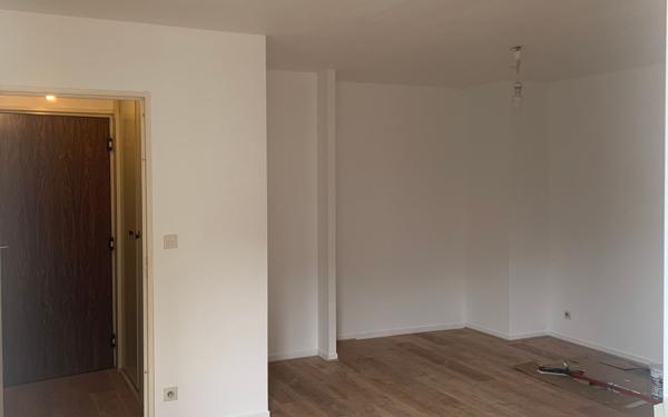 Appartement à vendre    1 pièce • 34,19 m2 Suresnes