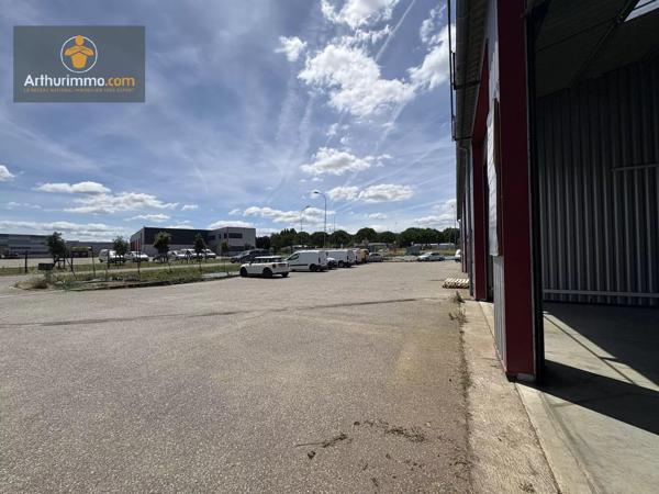 Location                                                      Local commercial
                        
                     1 pièces                      200 m2                     à Samazan