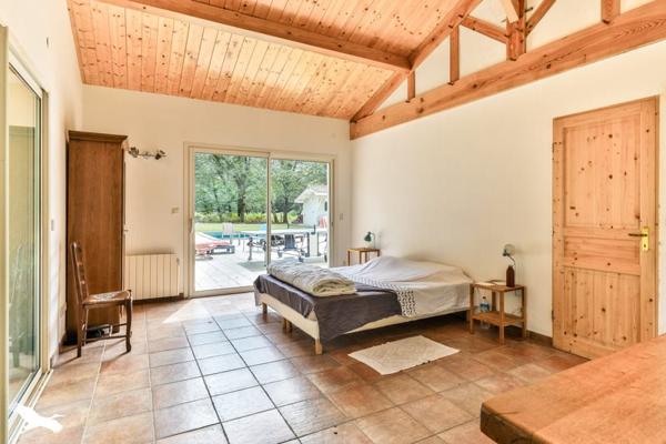 Maison à vendre |  Castets |  9 pièces | 270 m²