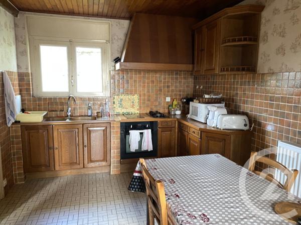 Maison à vendre  9 pièces - 182 m2 SURY EN VAUX - 18