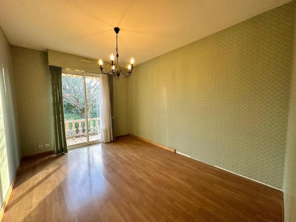 Quartier de l'Abbaye ,4 minutes à pied du marché de la gare