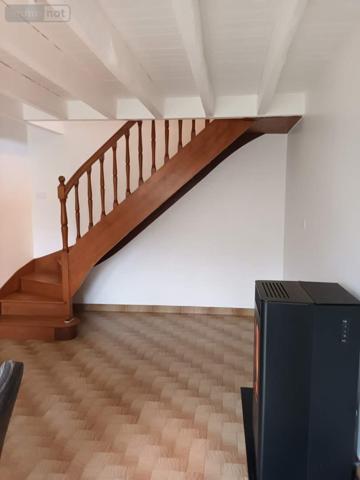 Maison à louer à Bain-de-Bretagne en Ille-et-Vilaine (35470), ref : 136/5198