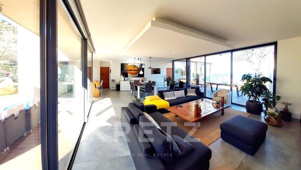 Corbara – Villa contemporaine avec vue mer exceptionnelle