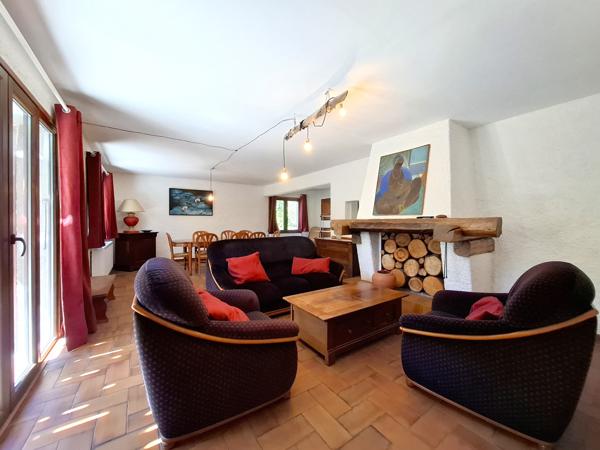 Vaste maison Type 5 avec garage et grand jardin