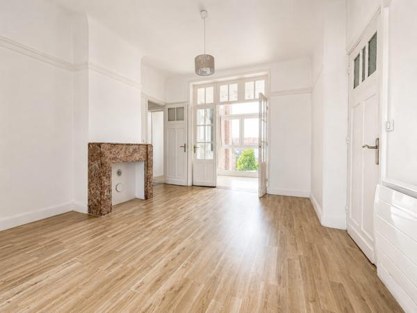 T3 lumineux de 62 m² dans une élégante bâtisse bourgeoise