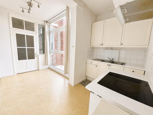 T3 lumineux de 62 m² dans une élégante bâtisse bourgeoise