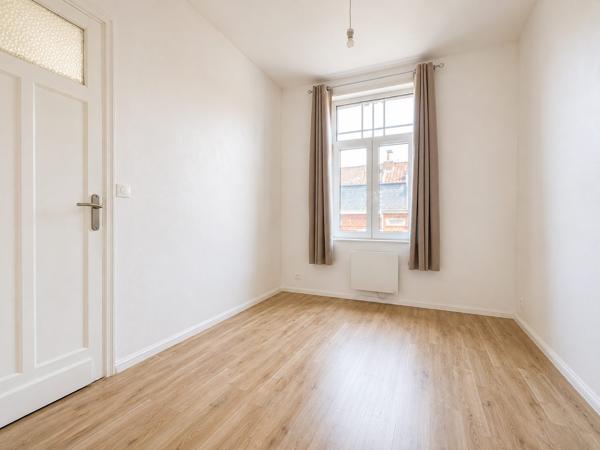 T3 lumineux de 62 m² dans une élégante bâtisse bourgeoise