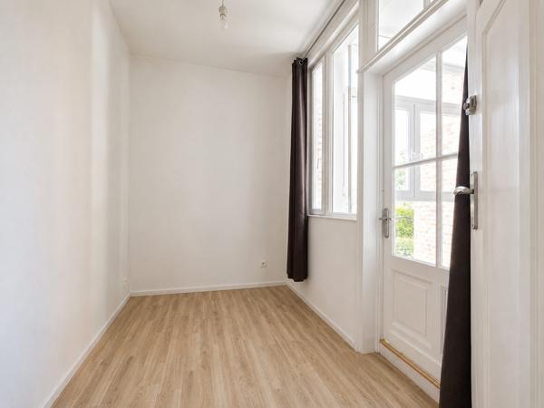 T3 lumineux de 62 m² dans une élégante bâtisse bourgeoise