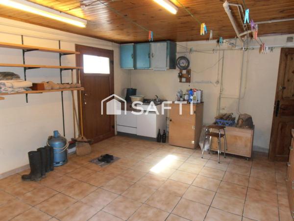 Maison et hangar de 360 m2