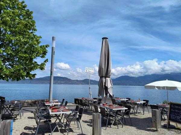 Crêperie-limonade bord de lac, belle opportunité