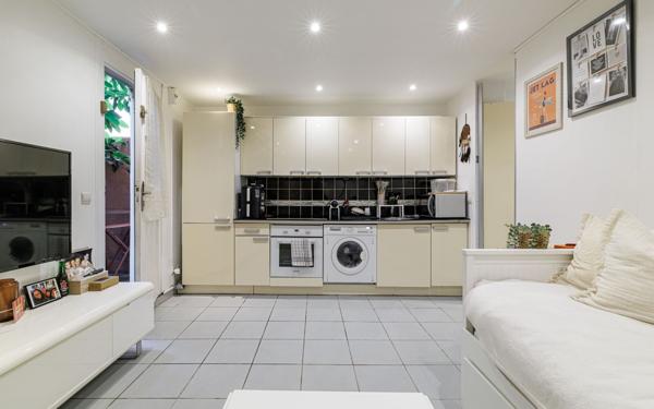 Appartement à vendre    1 pièce • 19,34 m2 Nice