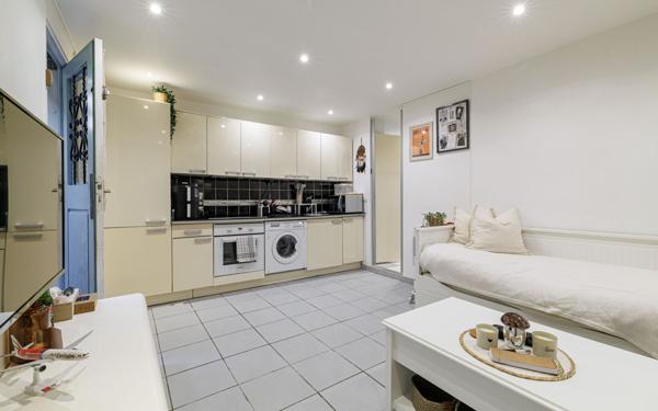 Appartement à vendre    1 pièce • 19,34 m2 Nice