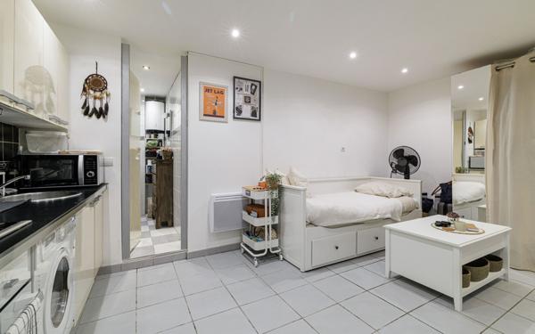 Appartement à vendre    1 pièce • 19,34 m2 Nice