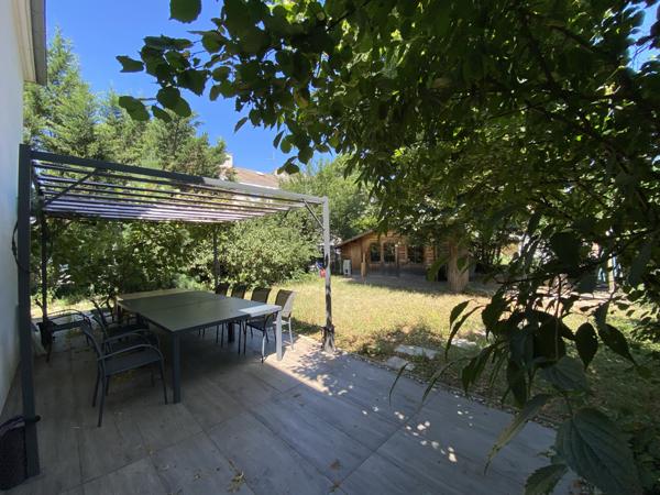 Bron (69500) Rare en maison HPE construite en 2014 à 30 minutes de lyon Bellecour