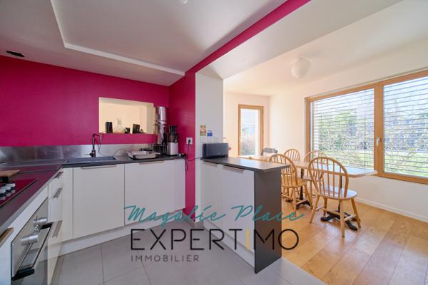 Bron (69500) Rare en maison HPE construite en 2014 à 30 minutes de lyon Bellecour