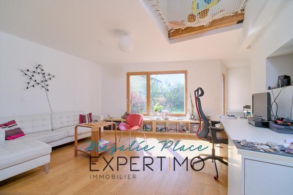 Bron (69500) Rare en maison HPE construite en 2014 à 30 minutes de lyon Bellecour