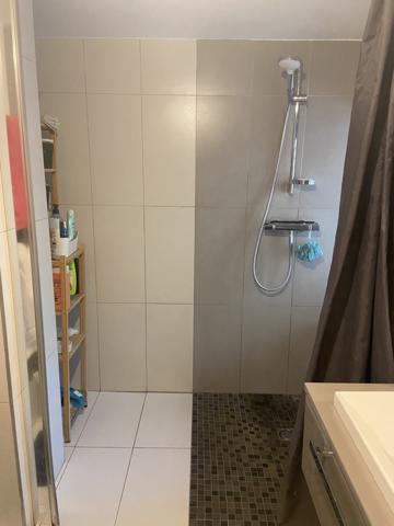 Bron (69500) Rare en maison HPE construite en 2014 à 30 minutes de lyon Bellecour