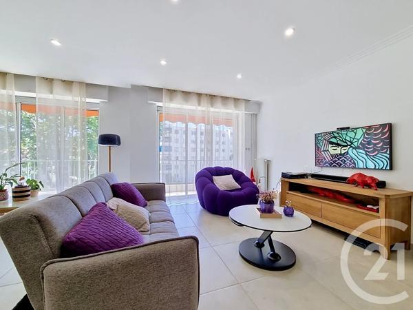 Appartement F4 à vendre  4 pièces - 103 m 2   ANTIBES  - 06