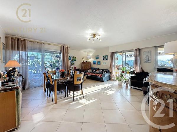 Appartement F4 à vendre  4 pièces - 103 m 2   ANTIBES  - 06