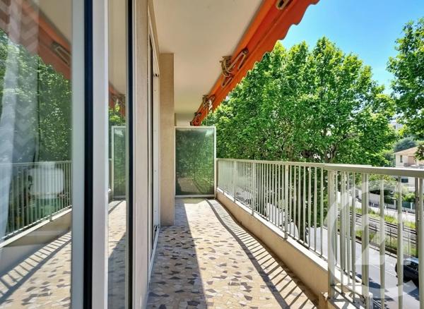Appartement F4 à vendre  4 pièces - 103 m 2   ANTIBES  - 06