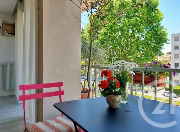 Appartement F4 à vendre  4 pièces - 103 m 2   ANTIBES  - 06
