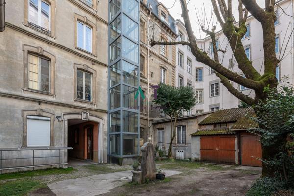 Très bel ancien