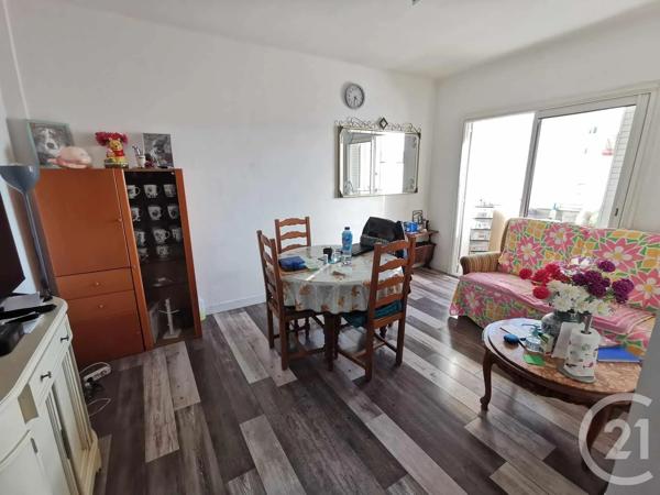 Appartement F2 à vendre  2 pièces - 46,75 m 2   LA SEYNE SUR MER  - 83