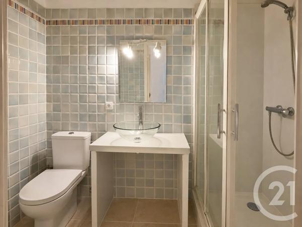Appartement F2 à vendre  2 pièces - 46,75 m 2   LA SEYNE SUR MER  - 83