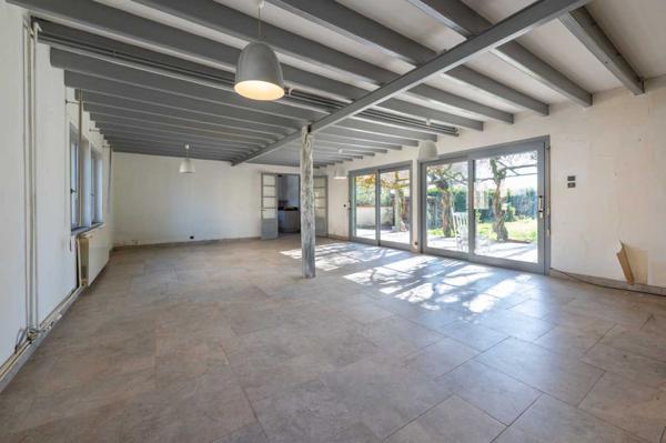 Maison ancienne - Cazals Cazals – Ensemble de caractère en pierre avec piscine, 5 chambres et grand potentiel au cœur du village