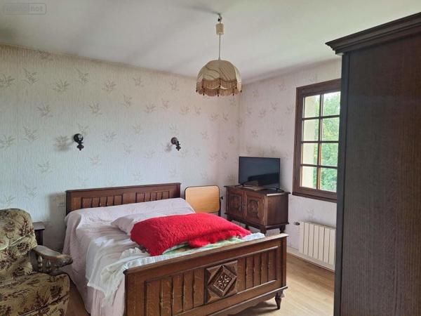 Maison à vendre à Savigné-l'Évêque dans la Sarthe (72460), ref : 013-1473