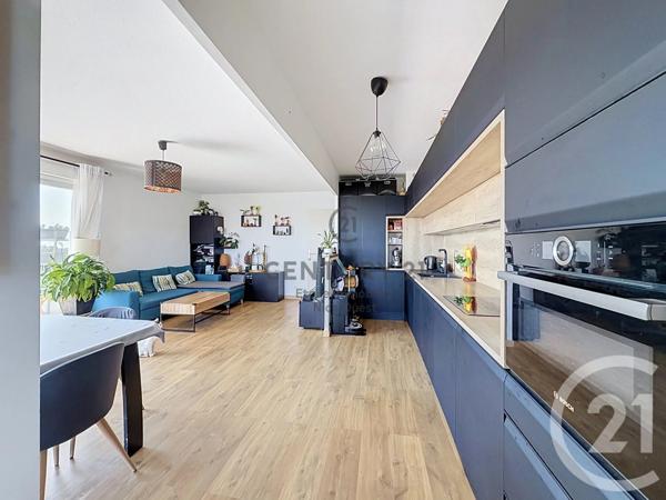 Appartement F3 à vendre  3 pièces - 68,27 m 2   NICE  - 06
