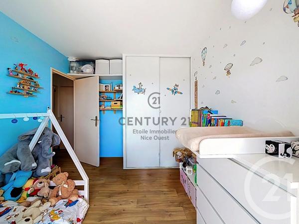 Appartement F3 à vendre  3 pièces - 68,27 m 2   NICE  - 06
