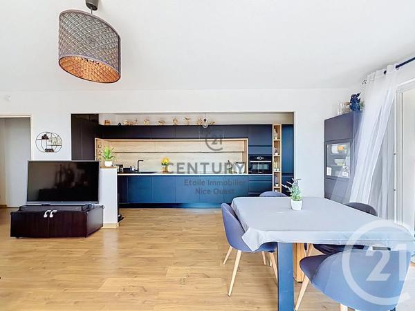 Appartement F3 à vendre  3 pièces - 68,27 m 2   NICE  - 06