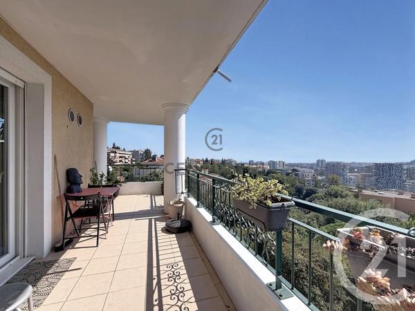Appartement F3 à vendre  3 pièces - 68,27 m 2   NICE  - 06