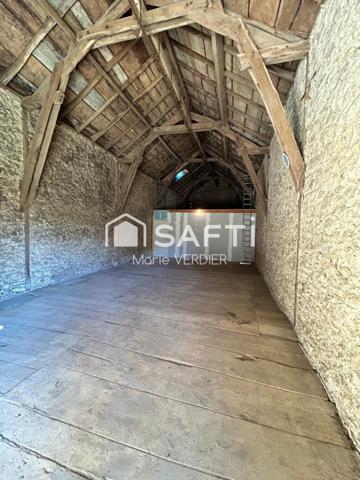 Maison de 235 m2 au coeur de Montbazens avec terrain