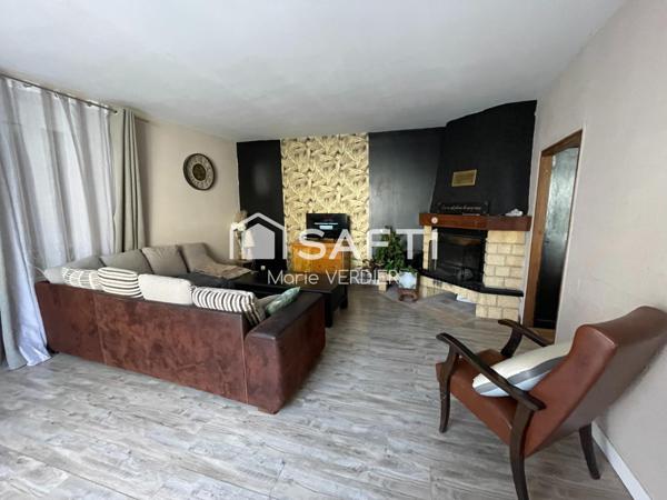 Maison de 235 m2 au coeur de Montbazens avec terrain