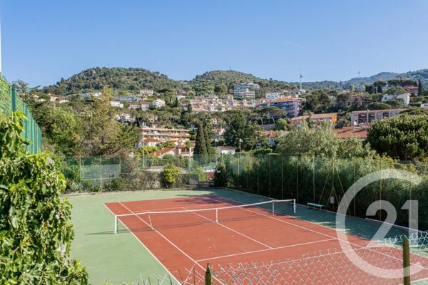 Appartement F4 à vendre  4 pièces - 105,51 m 2   VILLEFRANCHE SUR MER  - 06